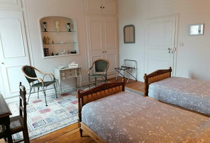 צימר Au Puy Des Vérités