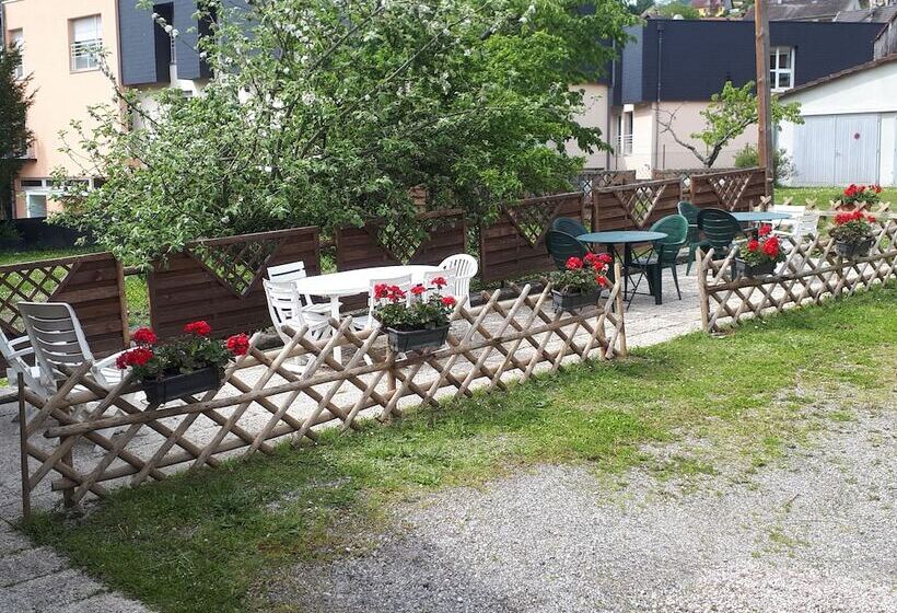 Отель Au Vieux Moulin