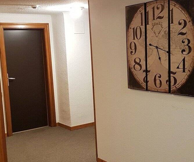 Отель Au Vieux Moulin