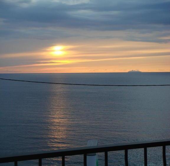 هتل Calavita Rooftop & Spa