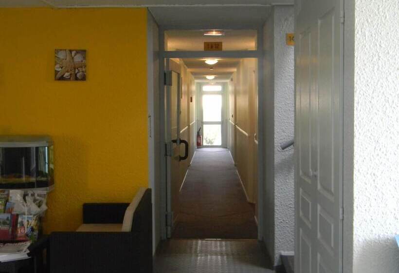 בית מלון כפרי Class Hôtel