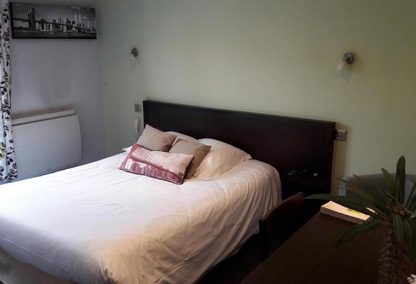 Отель Hostellerie Du Lion D'or