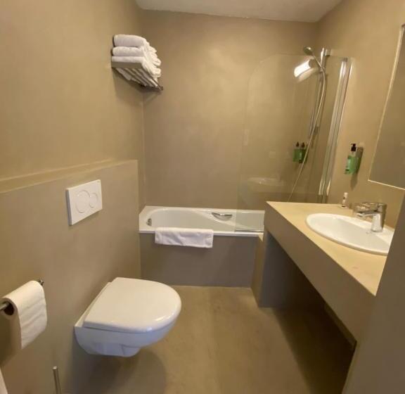 בית מלון כפרי Hôtel & Appart Hôtel Olatua