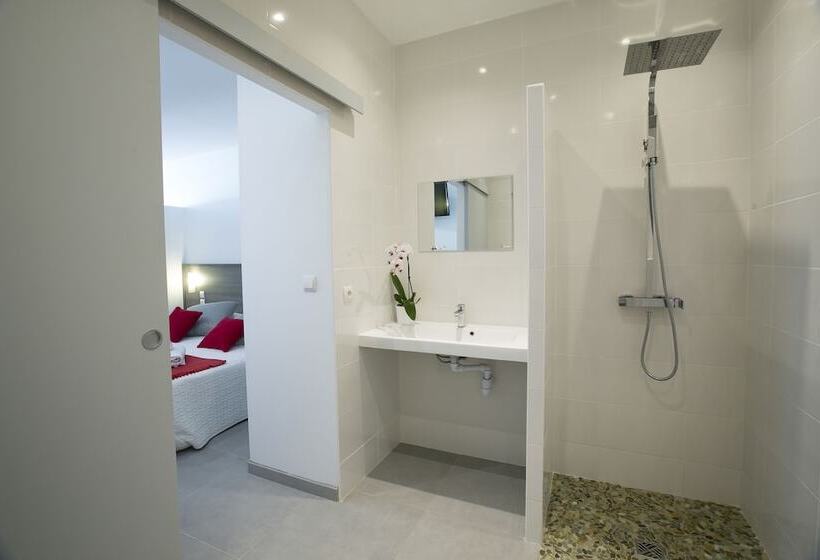Le Grand Large Bord De Mer Hotel & Appartements