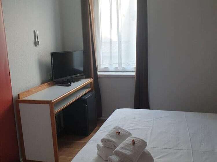 ホテル Hôtel Hermance