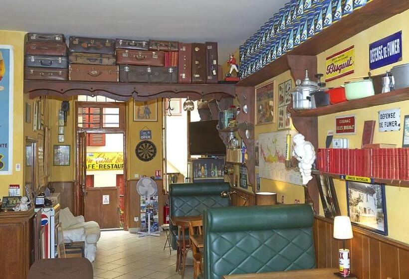 ホテル Hôtel Le Foch
