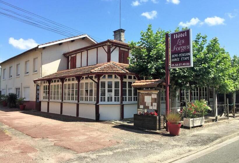 ホテル Auberge Les Mufliers   Hôtel Les Forges
