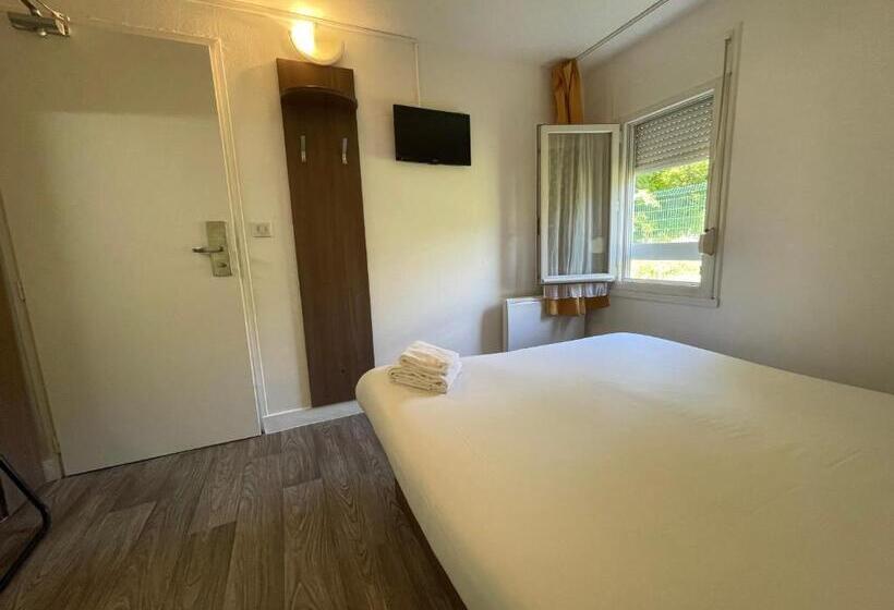 בית מלון כפרי Kyriad Direct Val De Reuil