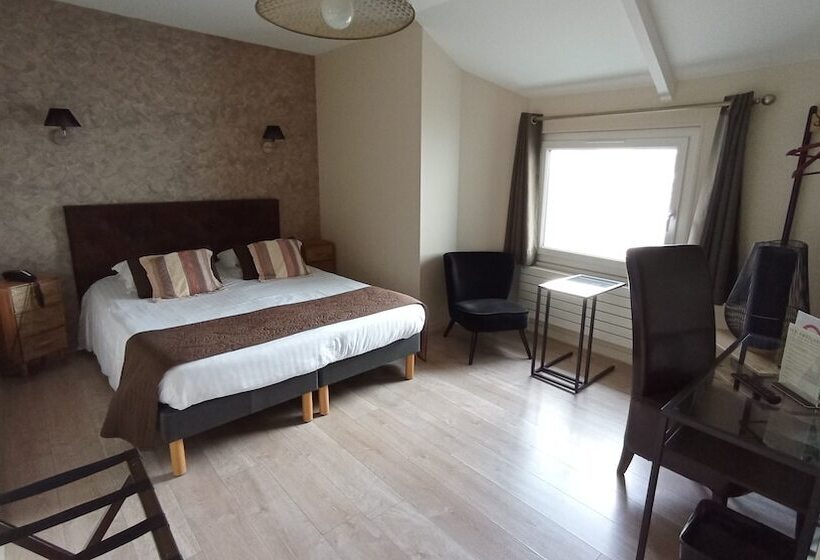 ホテル Les Fregates