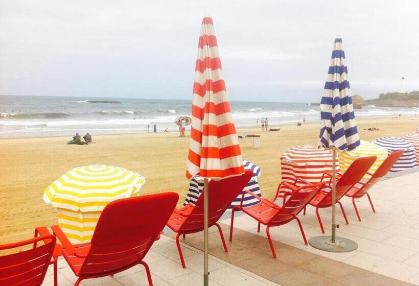 هتل Saint Charles Hôtel & Coliving Biarritz
