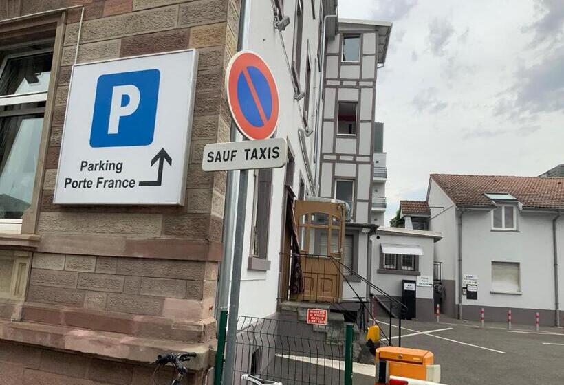 فندق Studio/hôtel Porte De France