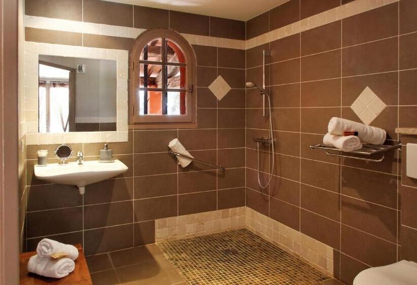 L Hotellerie Kouros