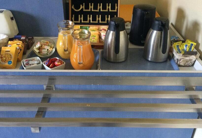 فندق على الطريق Europe