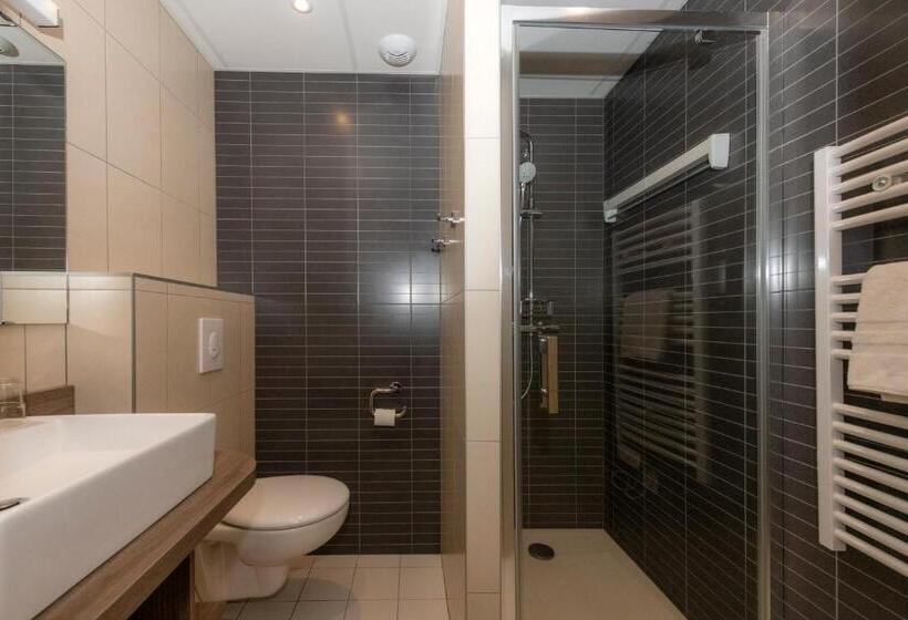 Vtf L Hotel Des Bains