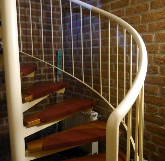 تختخواب و صبحانه Pension Heideweg