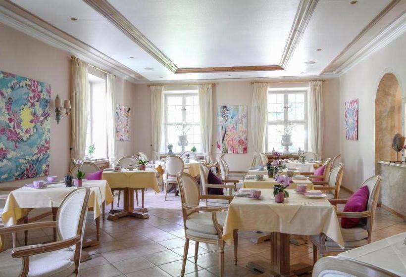 مبيت وإفطار Villa Adolphine