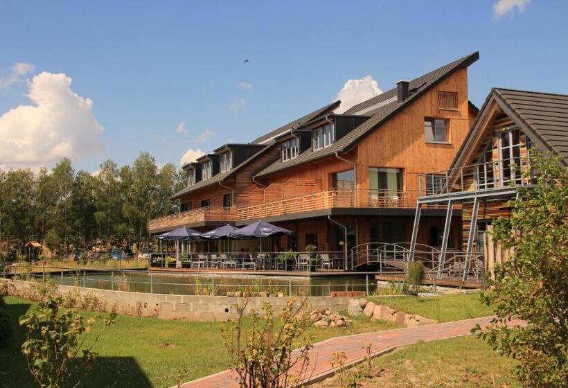 בית מלון כפרי An Der Metow Ferienpark