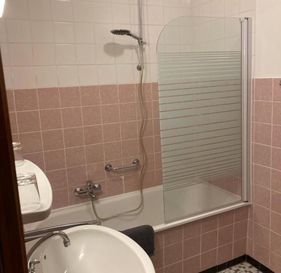 فندق Bed & Breakfast Weisser Stein