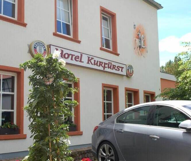 ホテル Kurfürst Garni