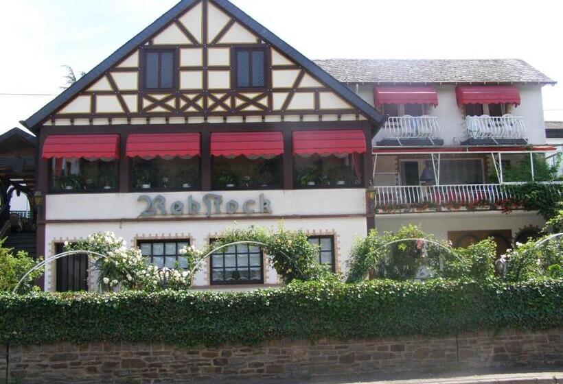 ホテル Rebstock