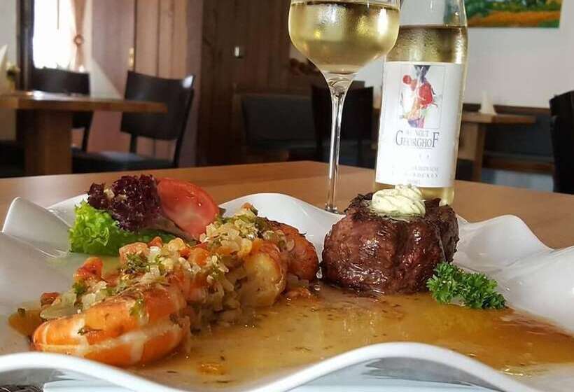 בית מלון כפרי Weinhaus Weis