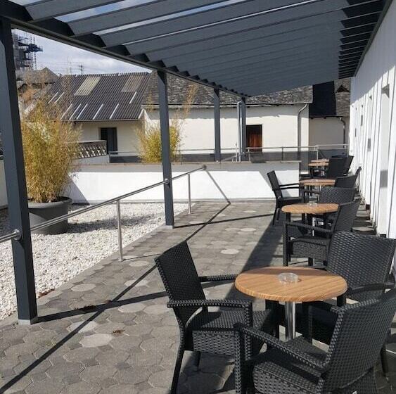 בית מלון כפרי Weinhaus Weis