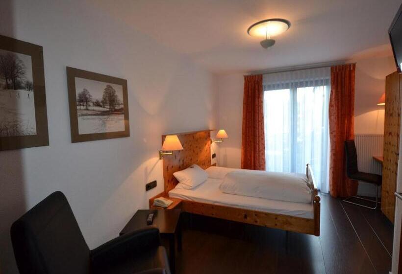 Weinhaus Steppe Hotel 3superior Und Weinstube
