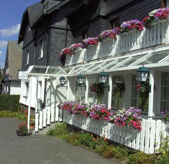 هتل Zum Kreuzberg