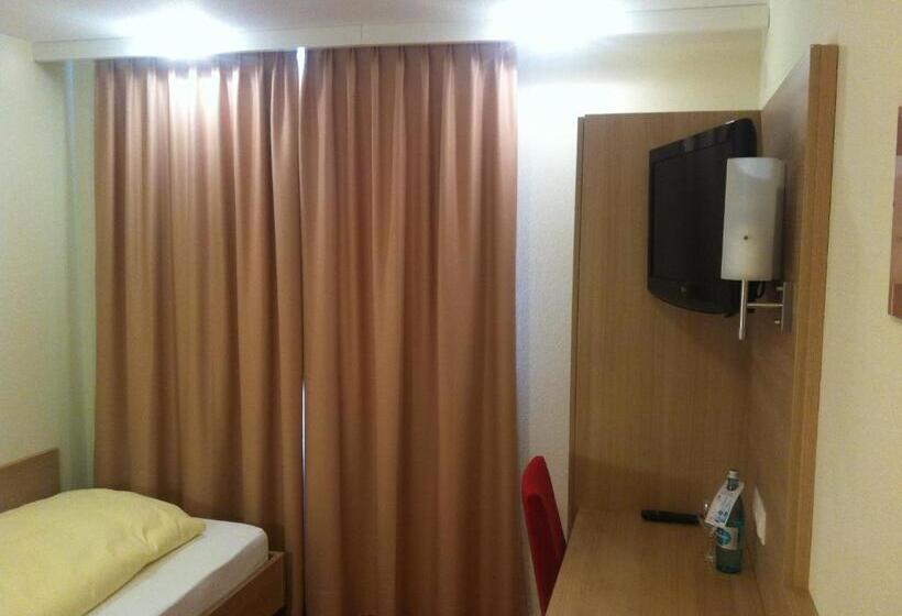 Tauberhotel Kette
