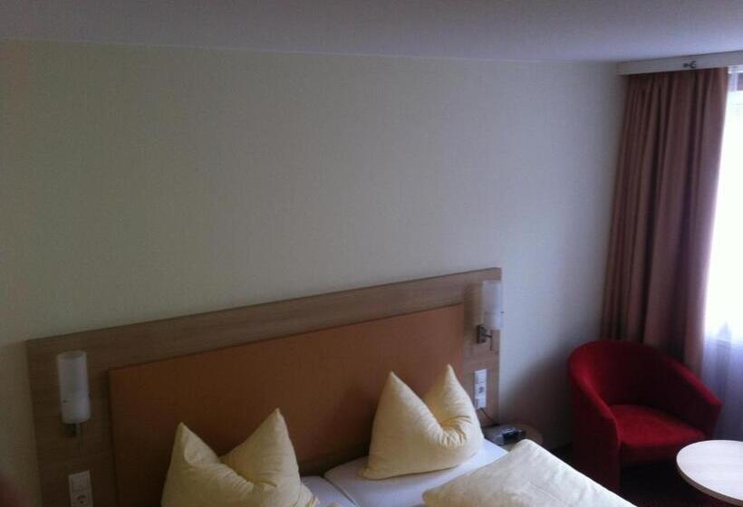 Tauberhotel Kette