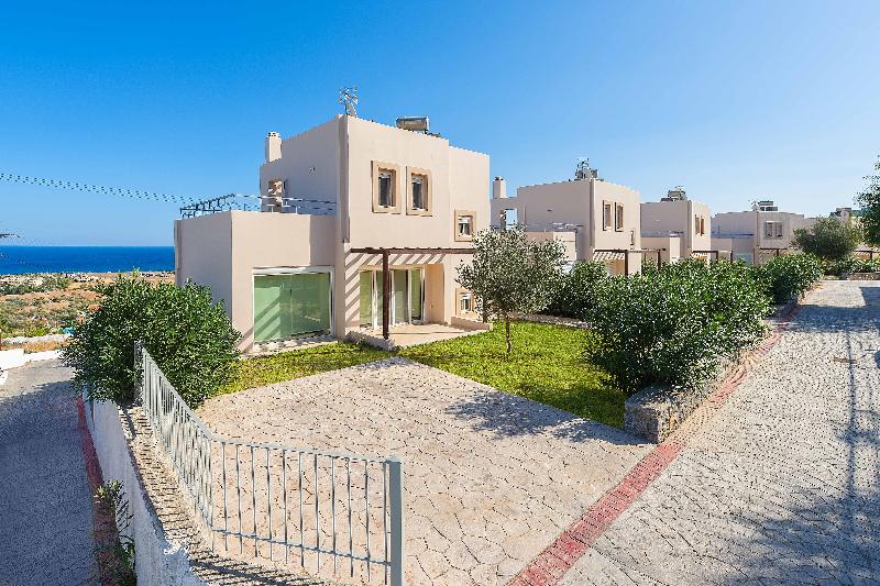 Athoniki Villas