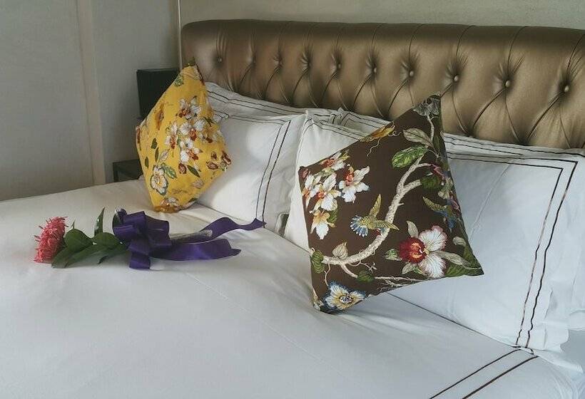 تختخواب و صبحانه 57villa