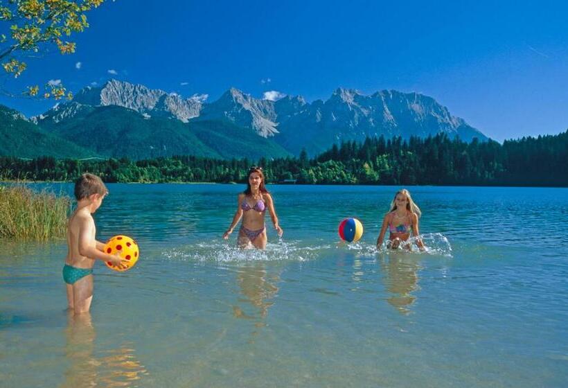 Отель Alpenhof Krün