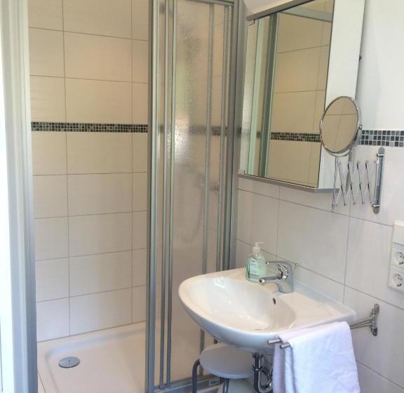 בית מלון כפרי Arns