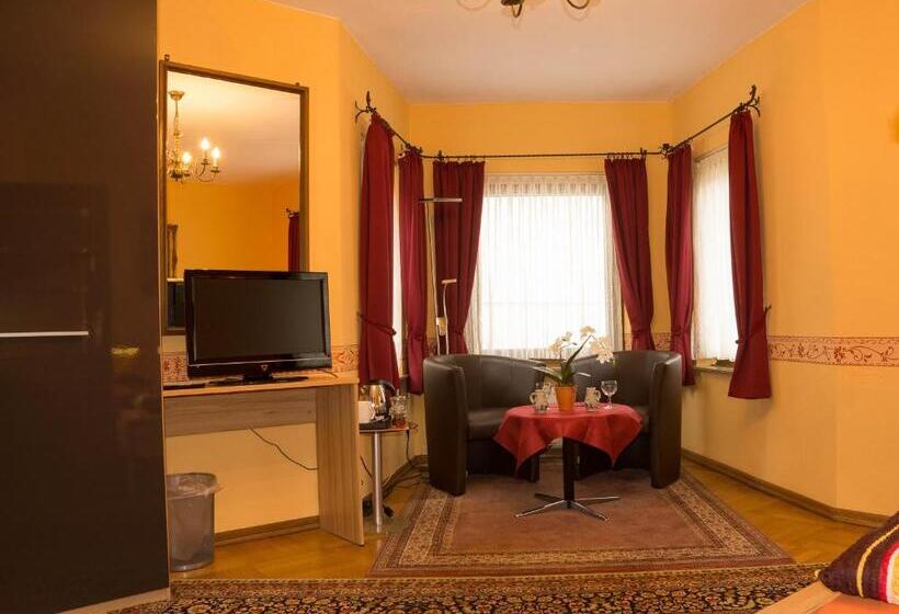 בית מלון כפרי Arns