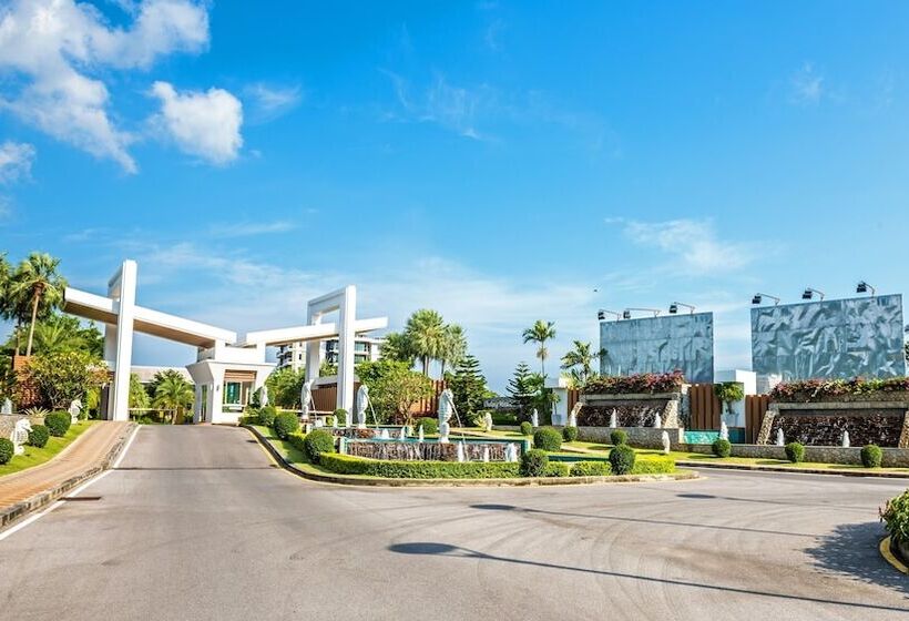 هتل Chalong Miracle Lakeview