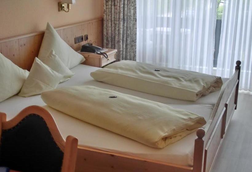 בית מלון כפרי Resi Von Der Post