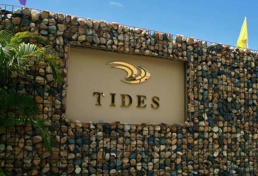 هتل Tides Boutique Samui Resort & Spa