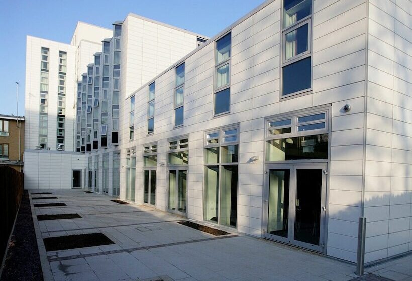 הוסטל Davies Court