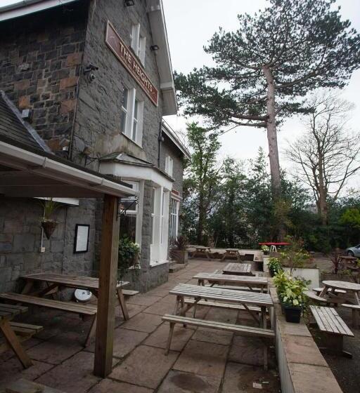 旅馆 The Heights Bunkhouse