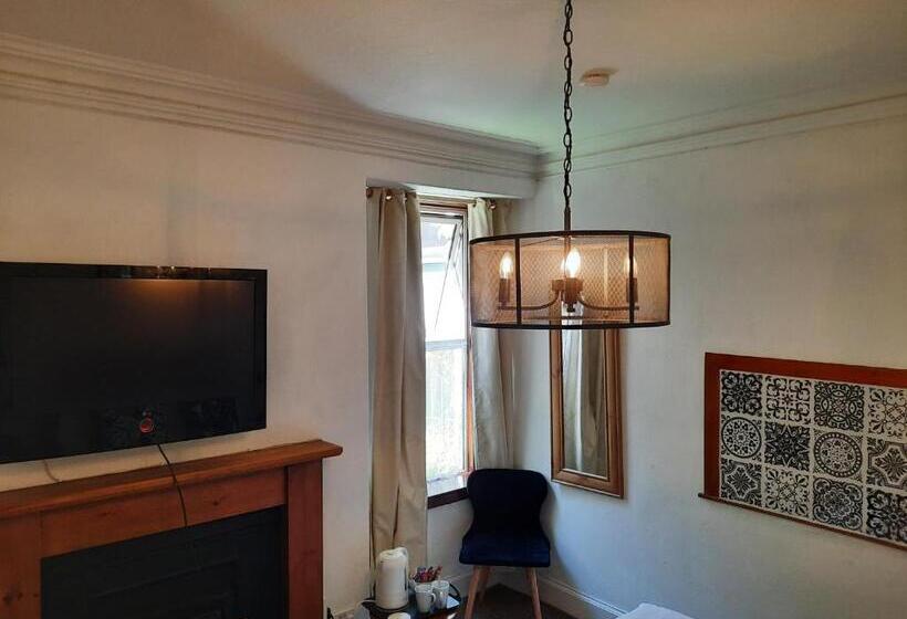 住宿加早餐 Jacobite Rose