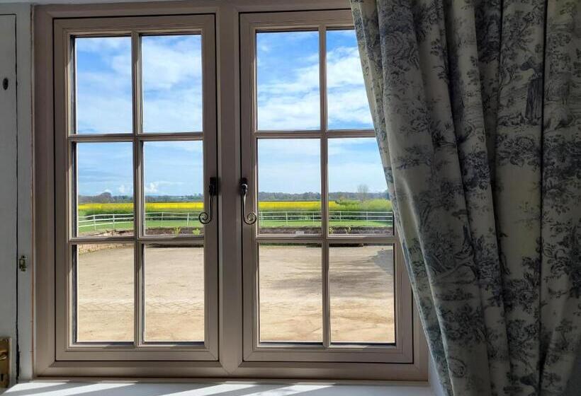 Burton Grange Farmhouse B&b