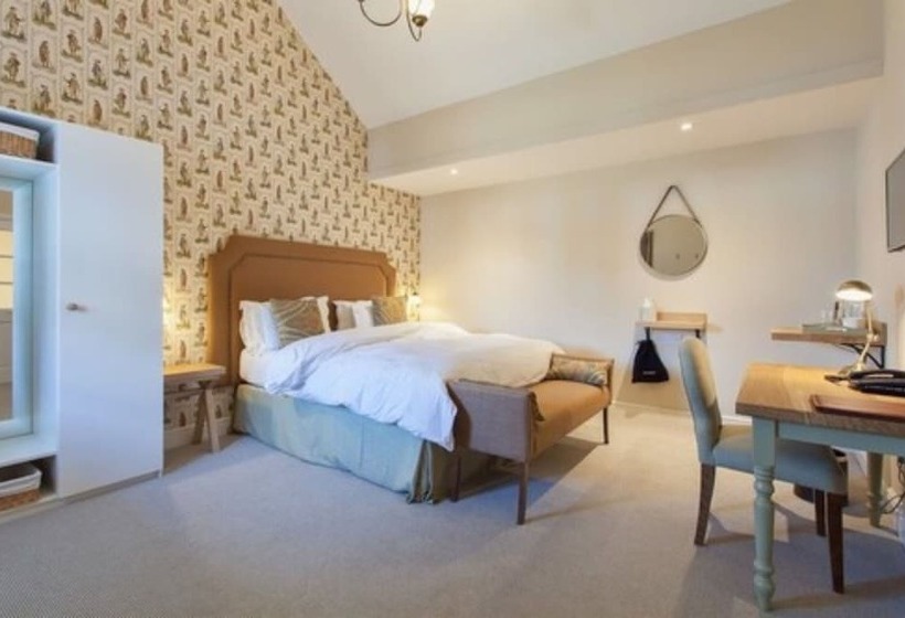 ホテル The Inn West End