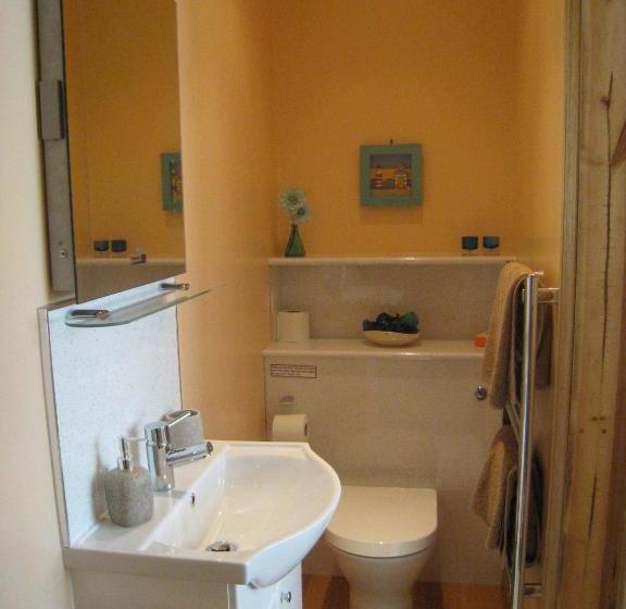 住宿加早餐  Bryn Derw