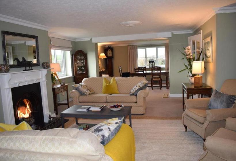 ベッドアンドブレックファースト Parc Yr Odyn