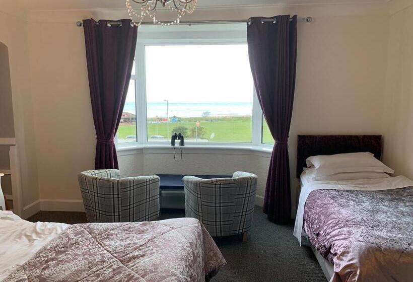 تختخواب و صبحانه Room Only At Wetherby Nairn