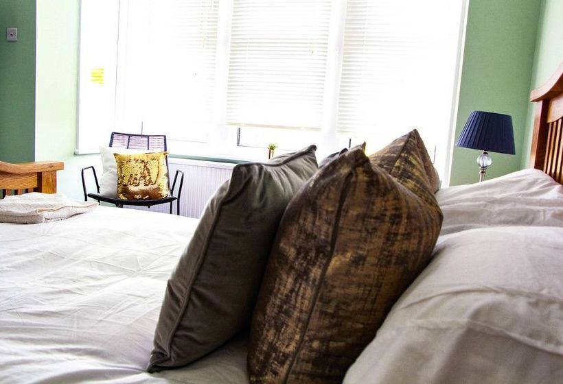 تختخواب و صبحانه The Bay