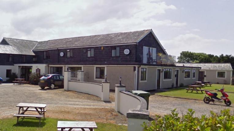 مبيت وإفطار The Poldark Inn