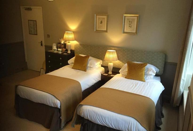 ホテル The Bridge House