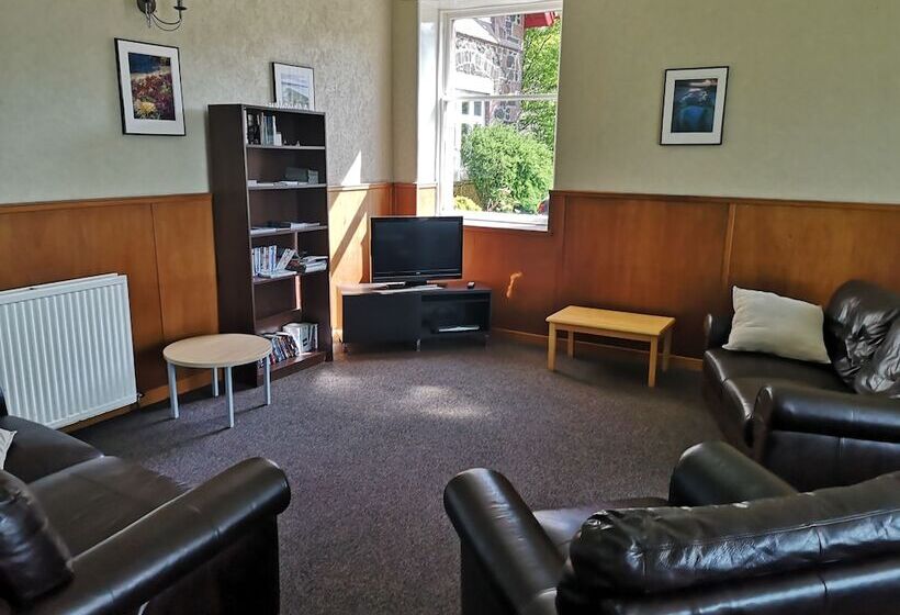 Rowardennan Youth Hostel